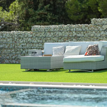 Casa vacanze In With Jacuzzi *