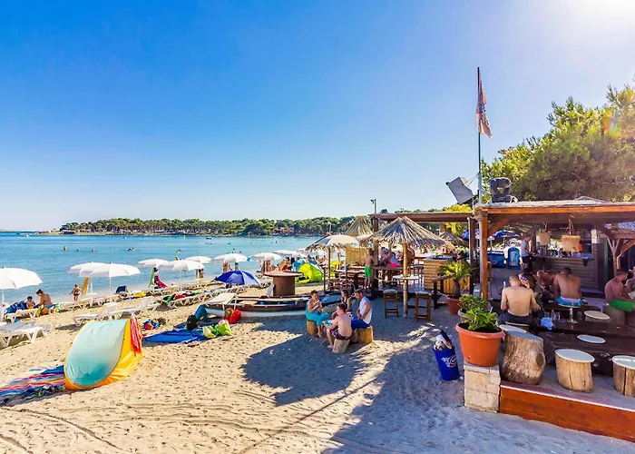 In With Jacuzzi 펜션 *