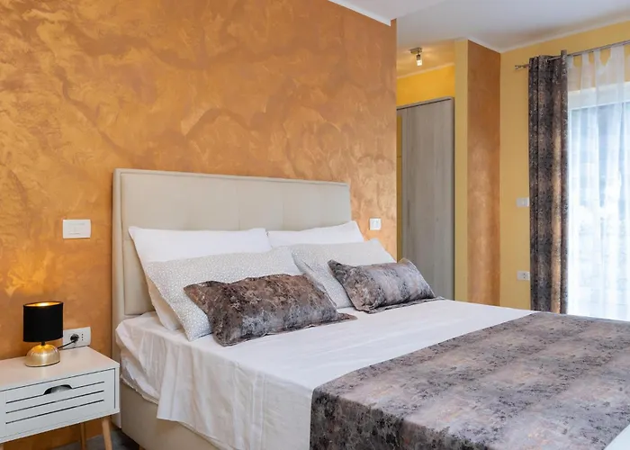 펜션 In With Jacuzzi