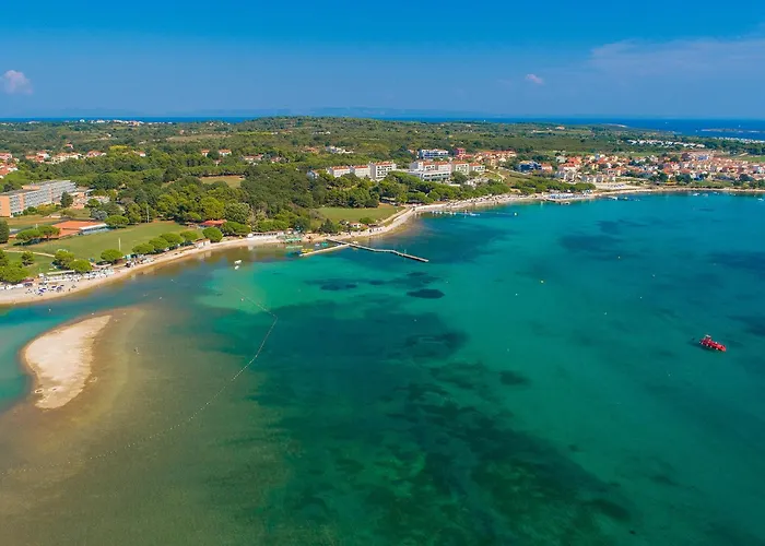 펜션 In With Jacuzzi