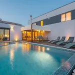 In With Jacuzzi Casa vacanze