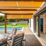 In With Jacuzzi Casa vacanze